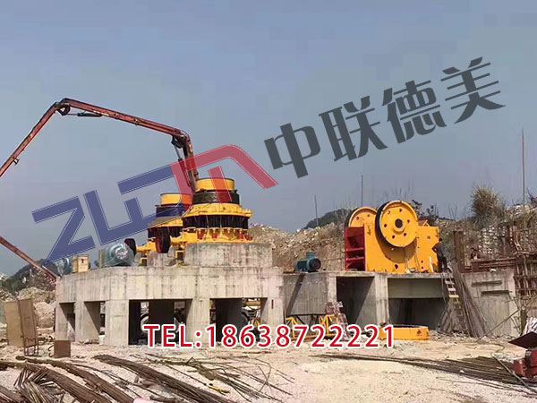 寧夏小型移動(dòng)移動(dòng)破碎站售價(jià)